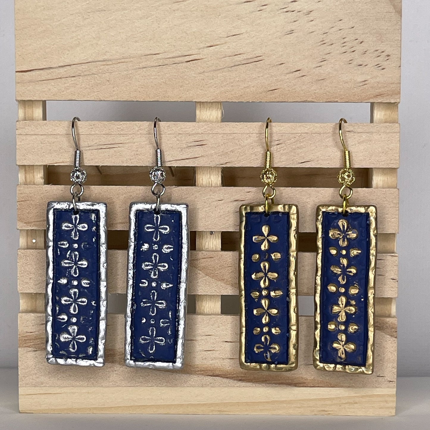Euro Chic Navy Rectangles - Silver
