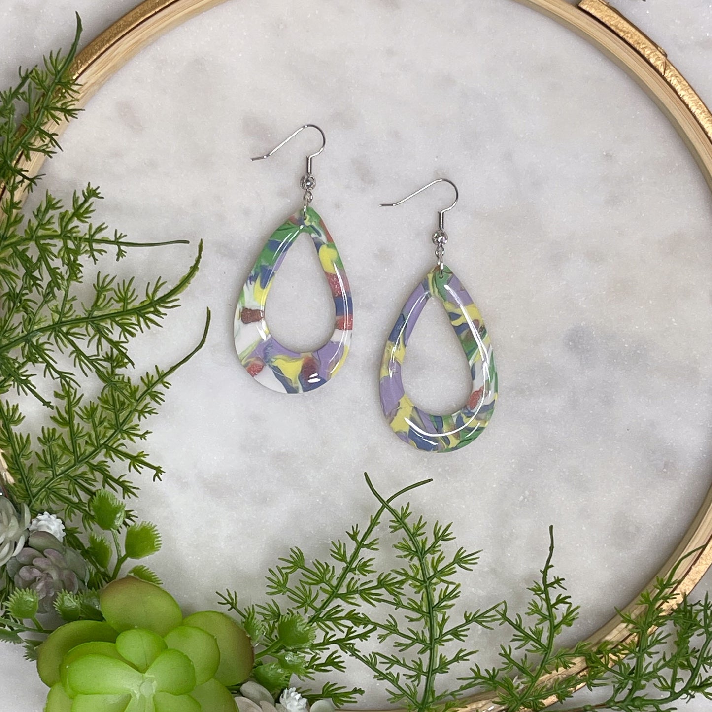 Spring Medley Teardrop Loops